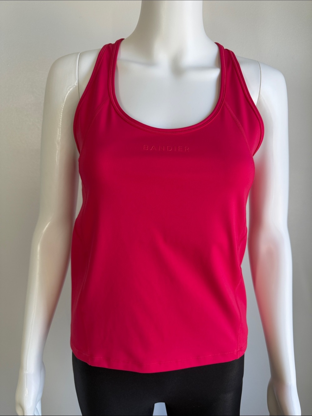 Bandier Racerback Tank Top Built-In Shelf Bra Virtual Pink - Size M